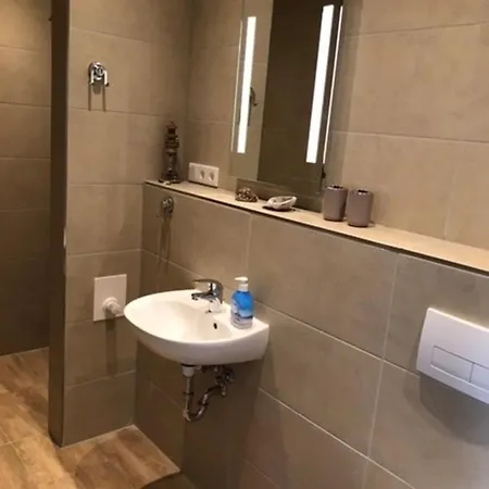 Ferienwohnung Kader * 엑케른포르데